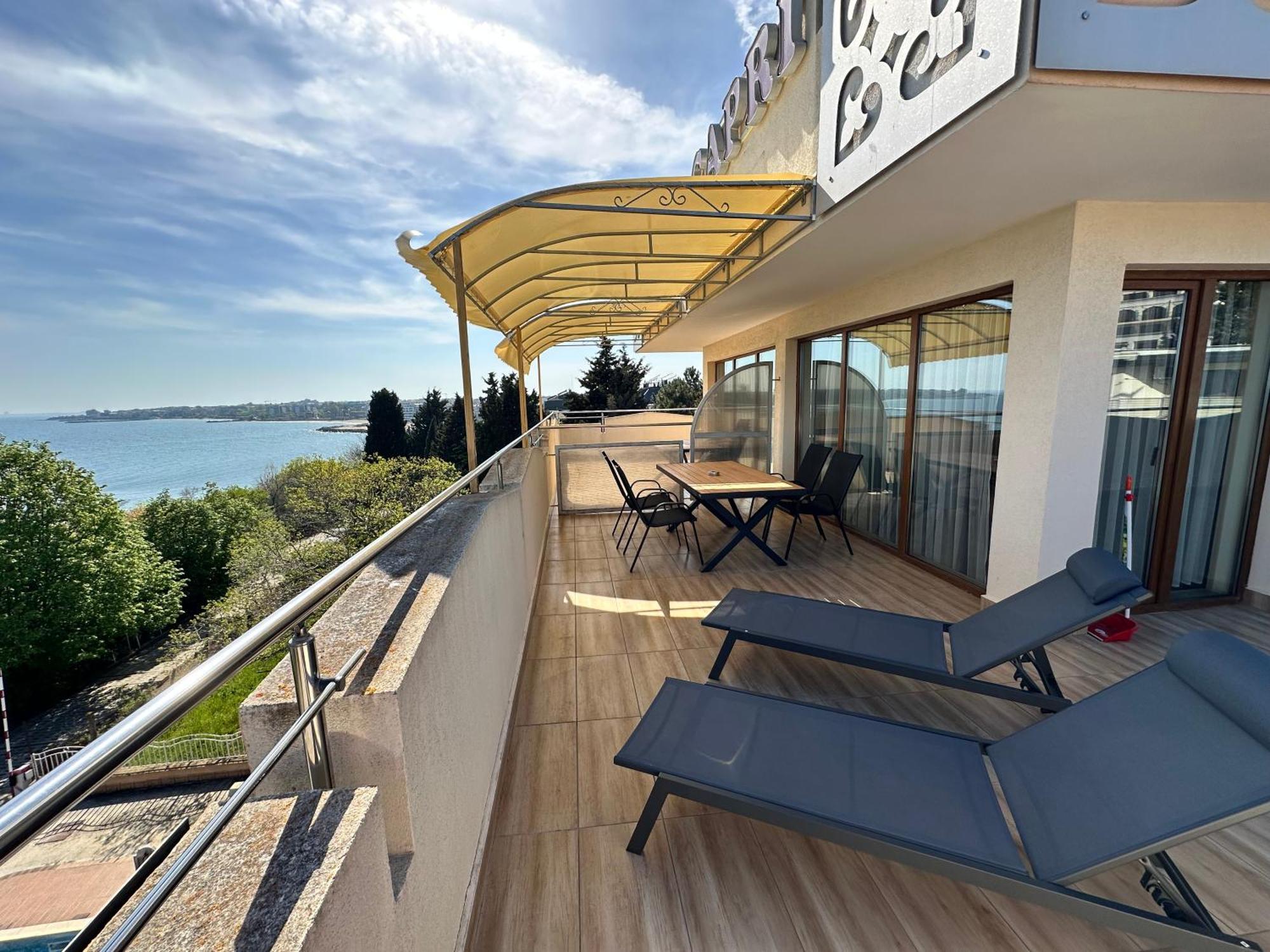Hotel Capri Несебр Экстерьер фото